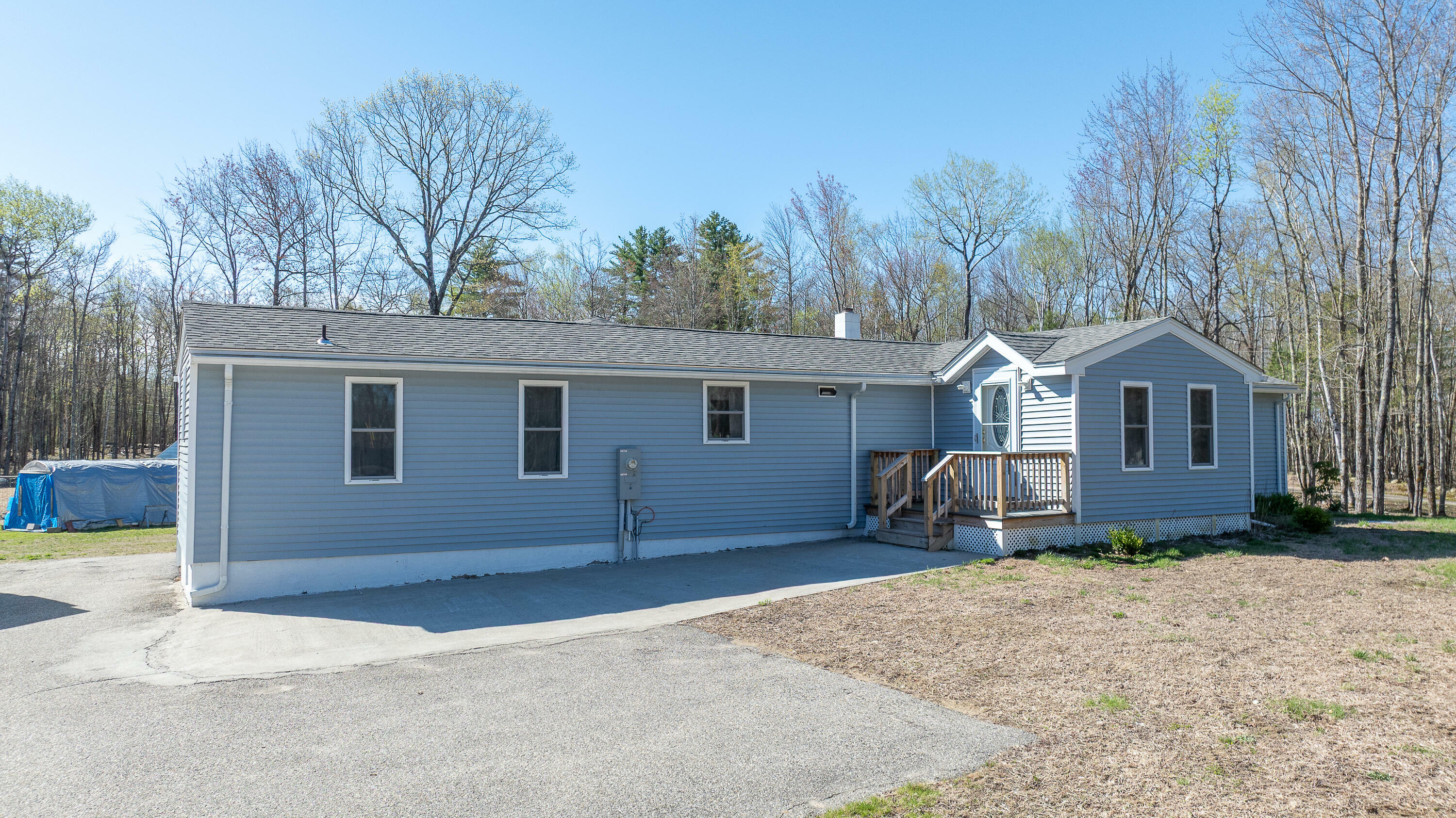 Property Photo: 642 Williams Road ME 04002
