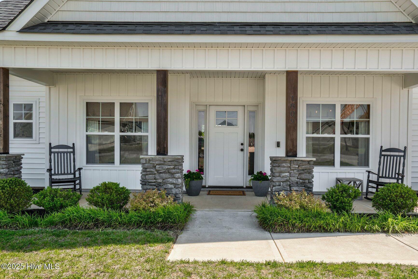 Property Photo: 1809 Bedfordshire Road NC 27856