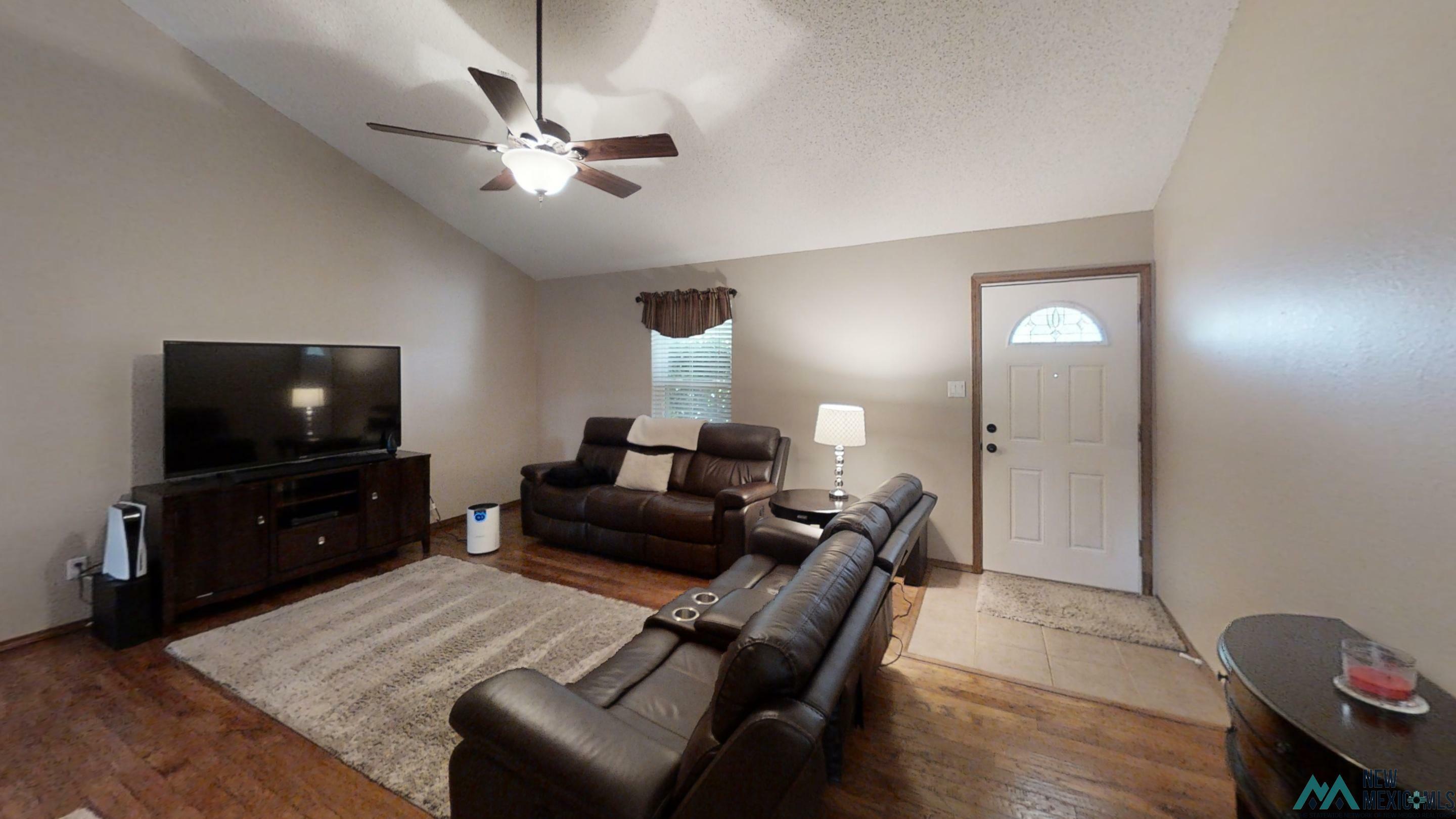 Property Photo: 2608 Hammond Drive NM 88101