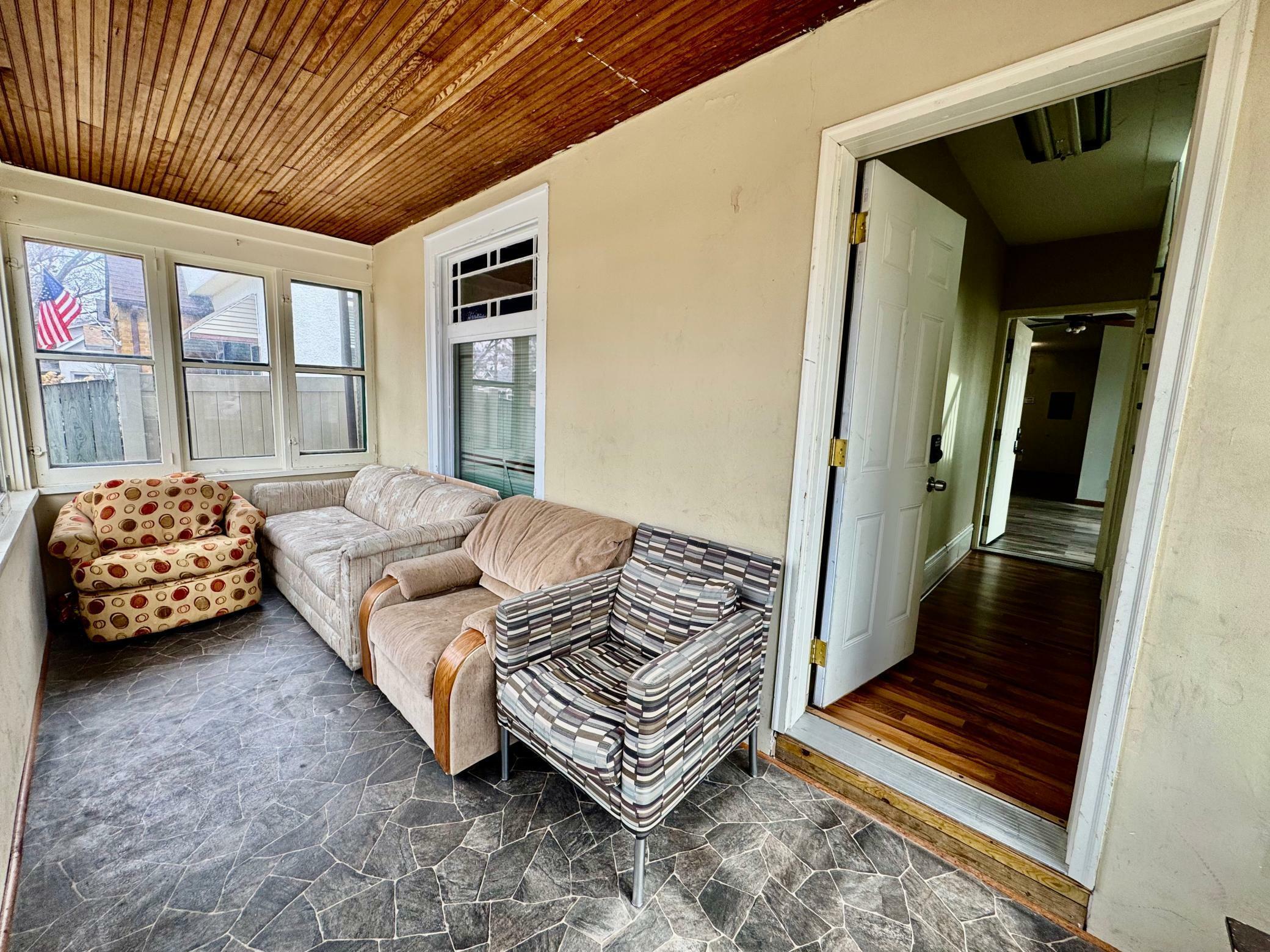 Property Photo: 4000 Girard Avenue N MN 55412