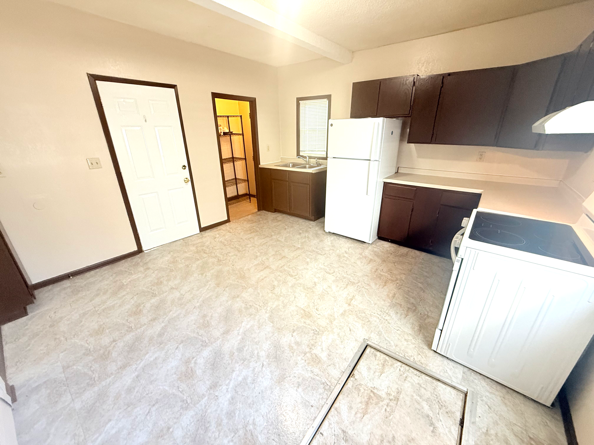 Property Photo: 1025 Galtier Street MN 55117