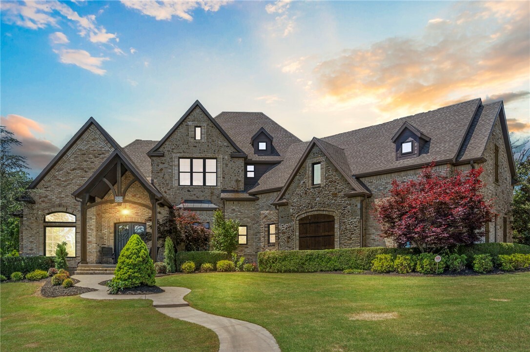 Property Photo: 995 Beau Chalet Drive AR 72713