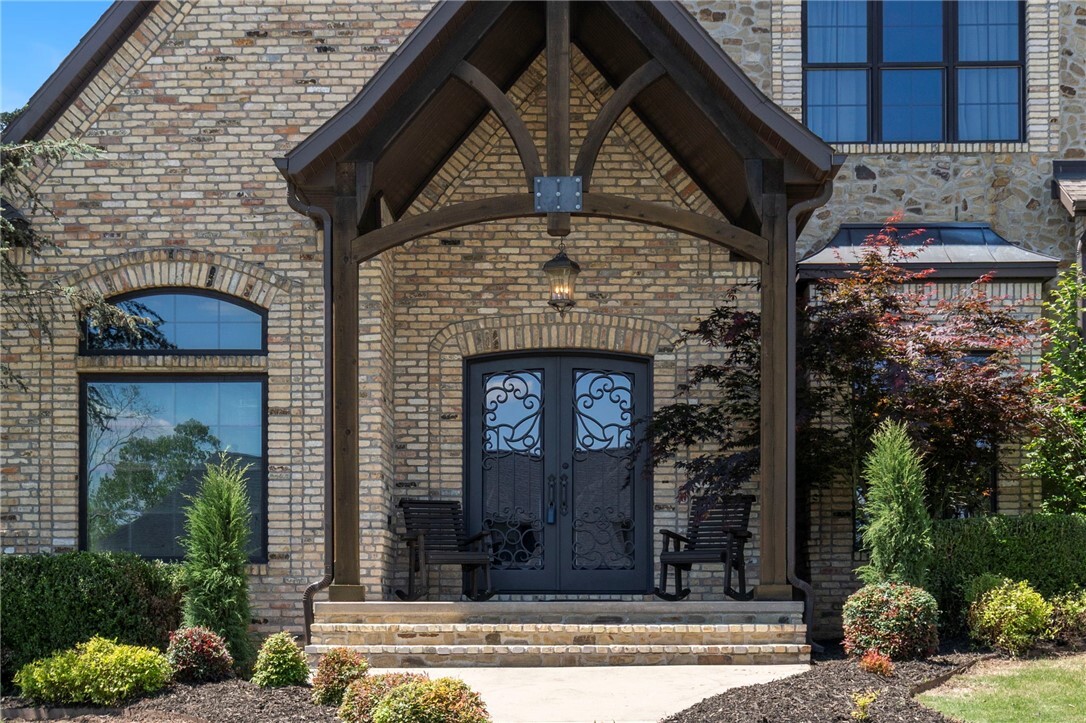 Property Photo: 995 Beau Chalet Drive AR 72713
