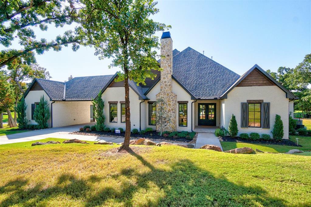 Property Photo: 4616 Corridor Drive OK 73034