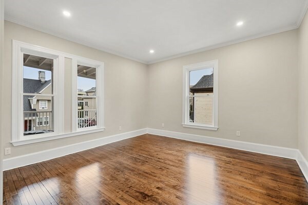 Property Photo: 10 King 3 MA 02124