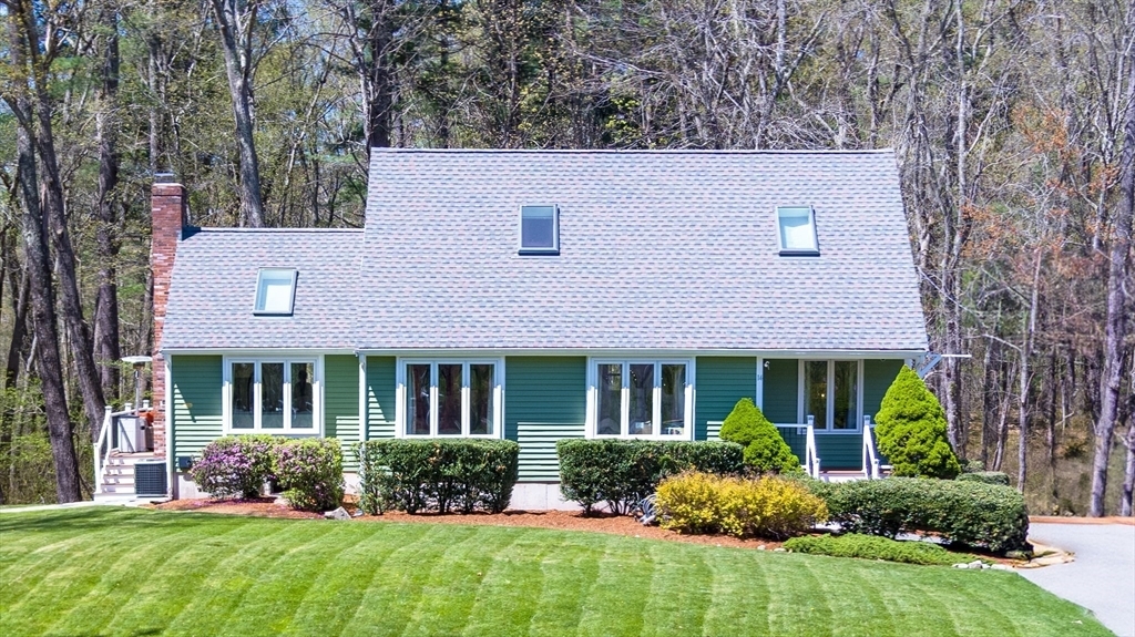 Property Photo:  14 Galahad Way  MA 02356 