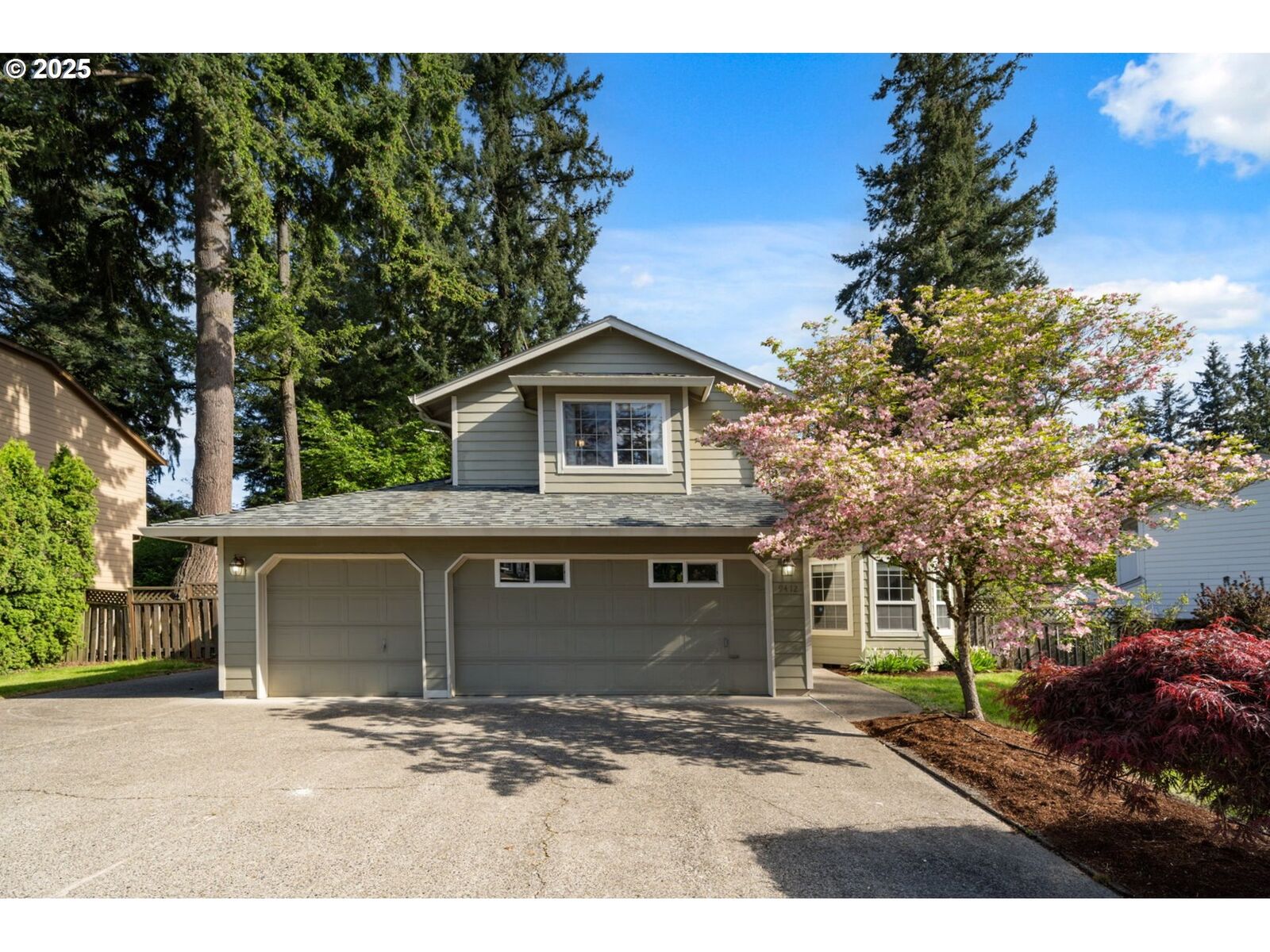 Property Photo:  9412 NE 11th St  WA 98664 