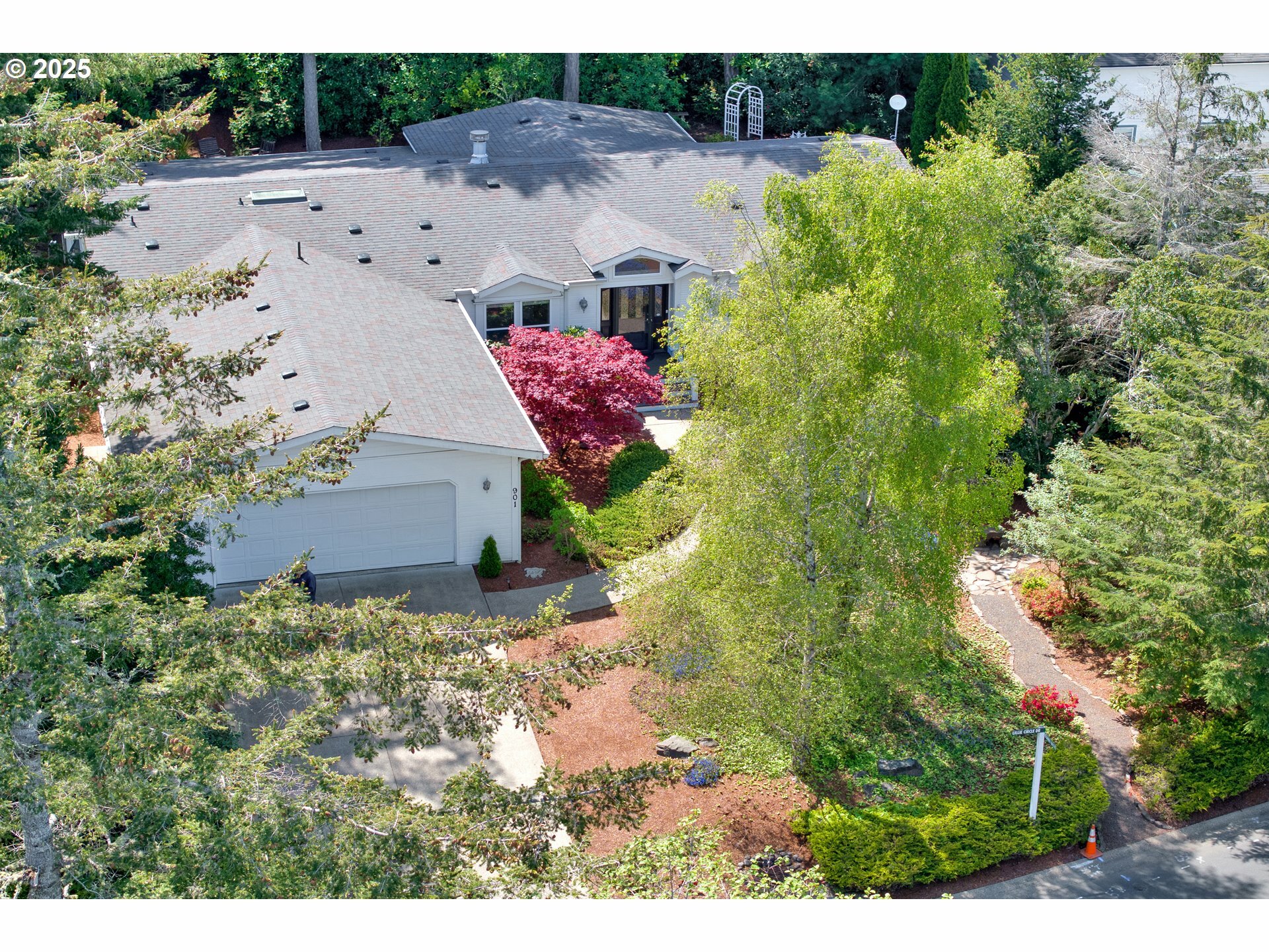 901 Lillie Circle Dr  Florence OR 97439 photo