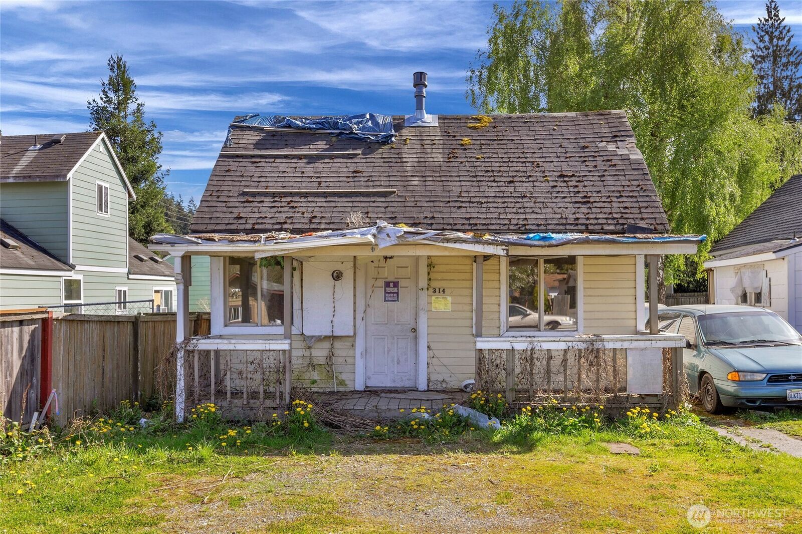 Property Photo: 314 E Section Street WA 98273