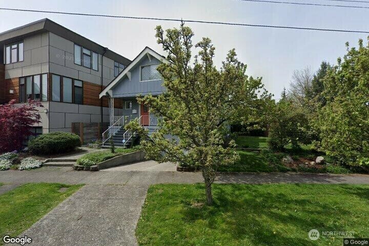 Property Photo: 5217 Keystone Place N WA 98103