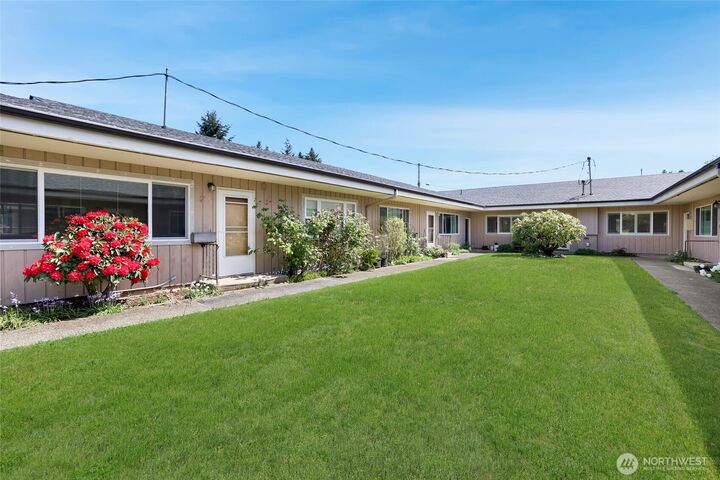 Property Photo:  3505  Central Street SE 6  WA 98501 
