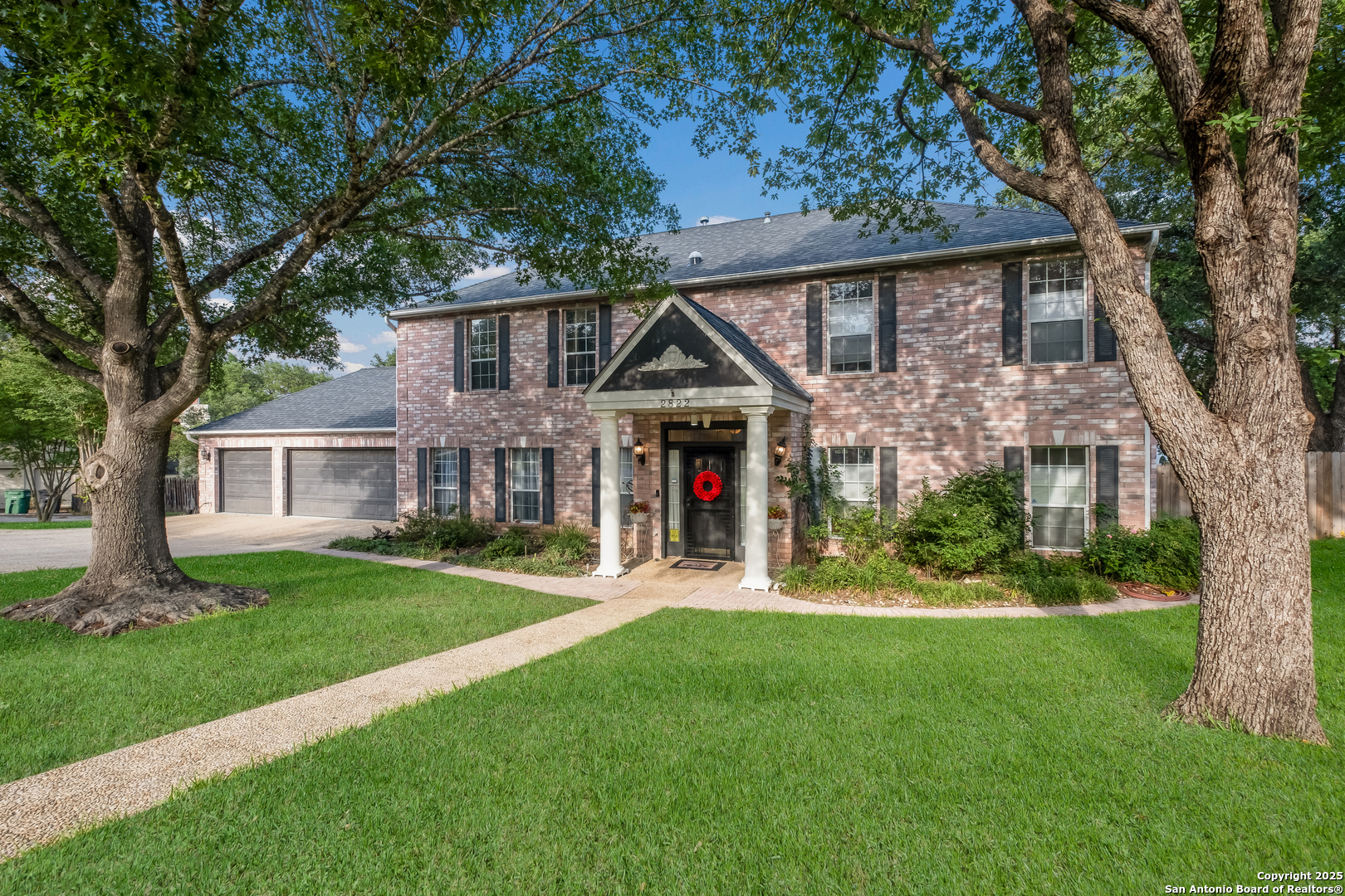 Property Photo: 2822 Swandale St. TX 78230