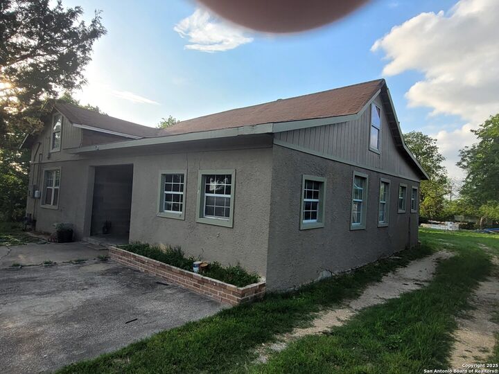 Property Photo: 415 Gray TX 78208