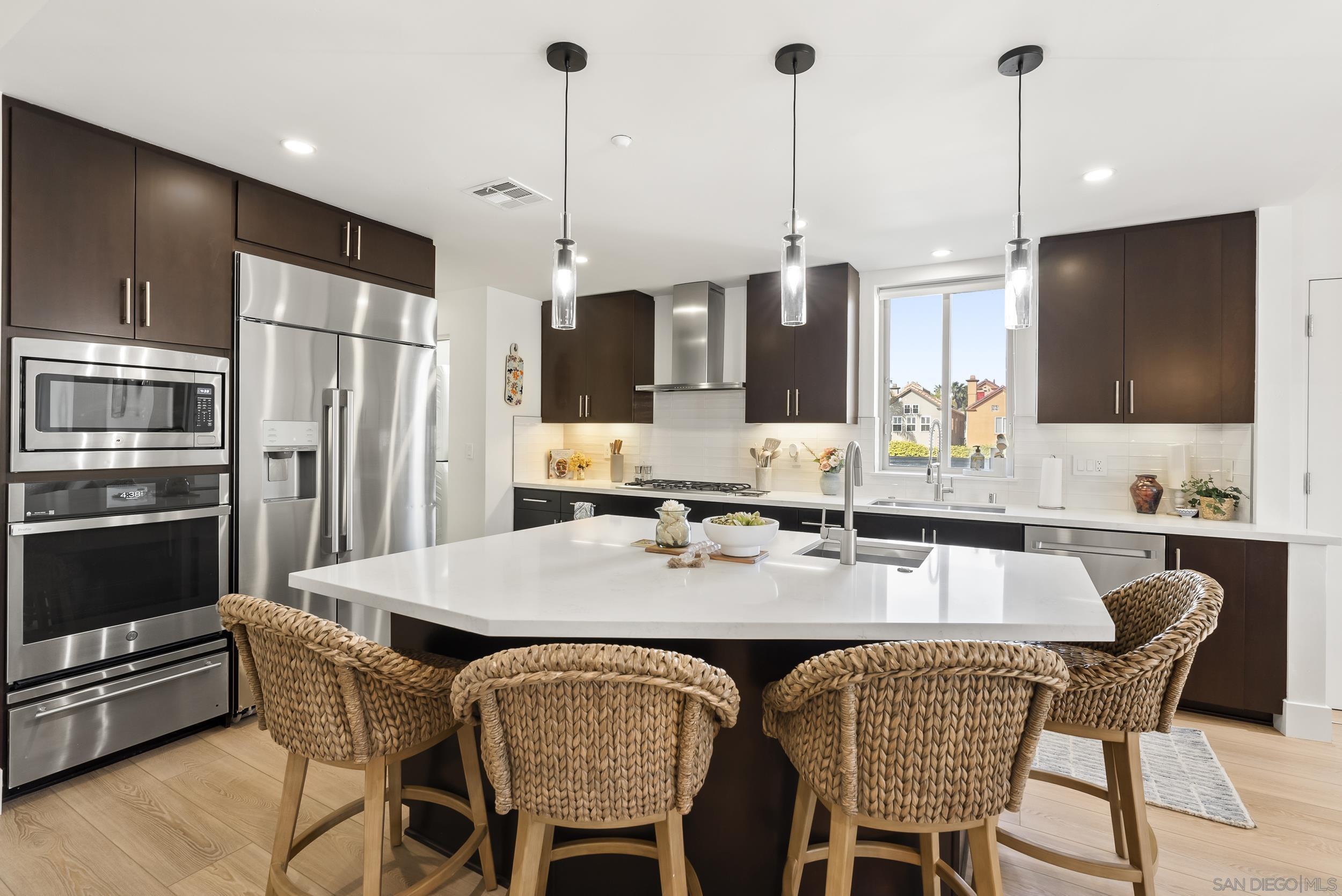 Property Photo: 514 N Myers St CA 92054