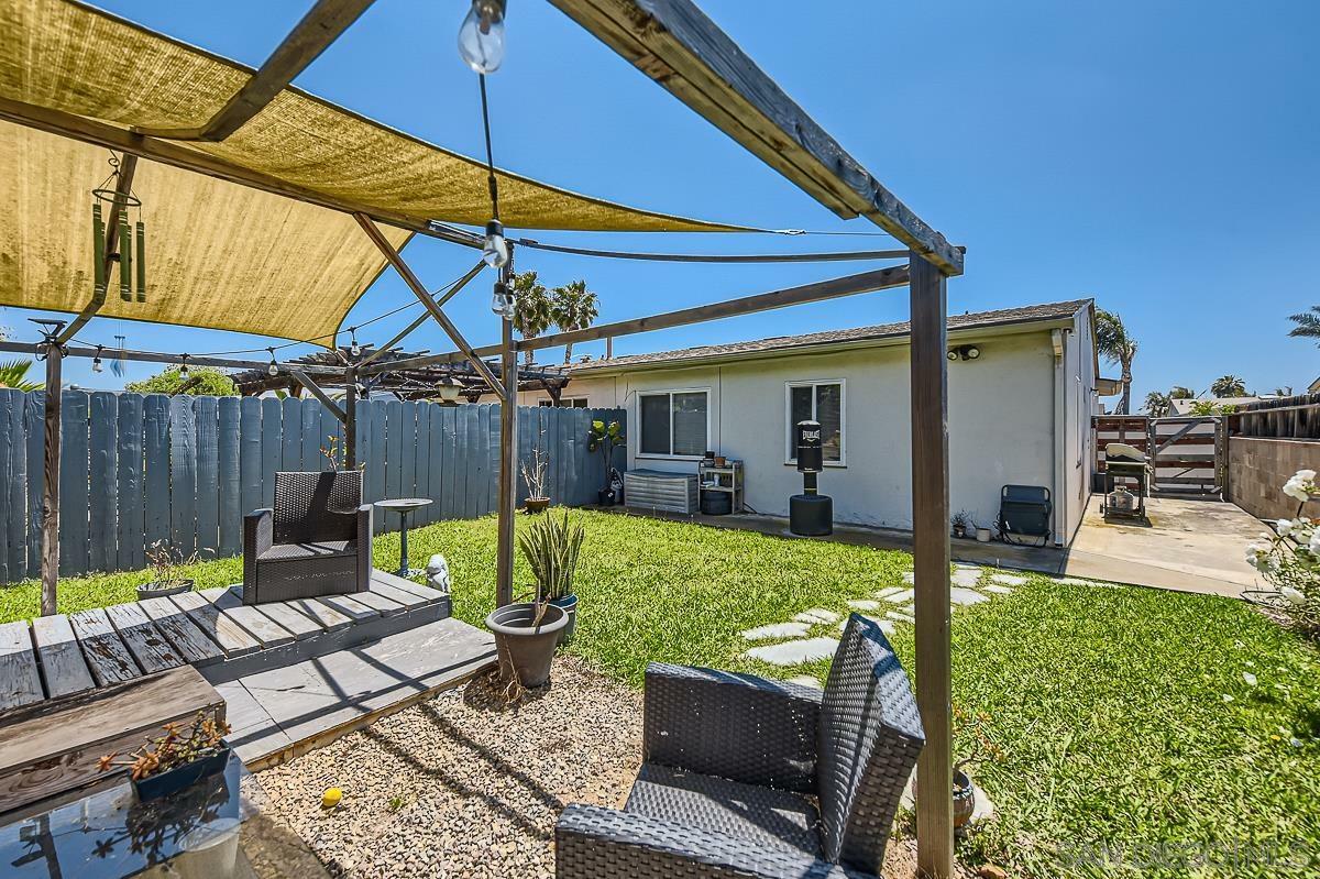 Property Photo: 3146-48 Jemez Dr CA 92117