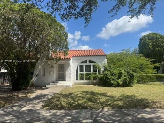Property Photo: 361 NE 100th St FL 33138