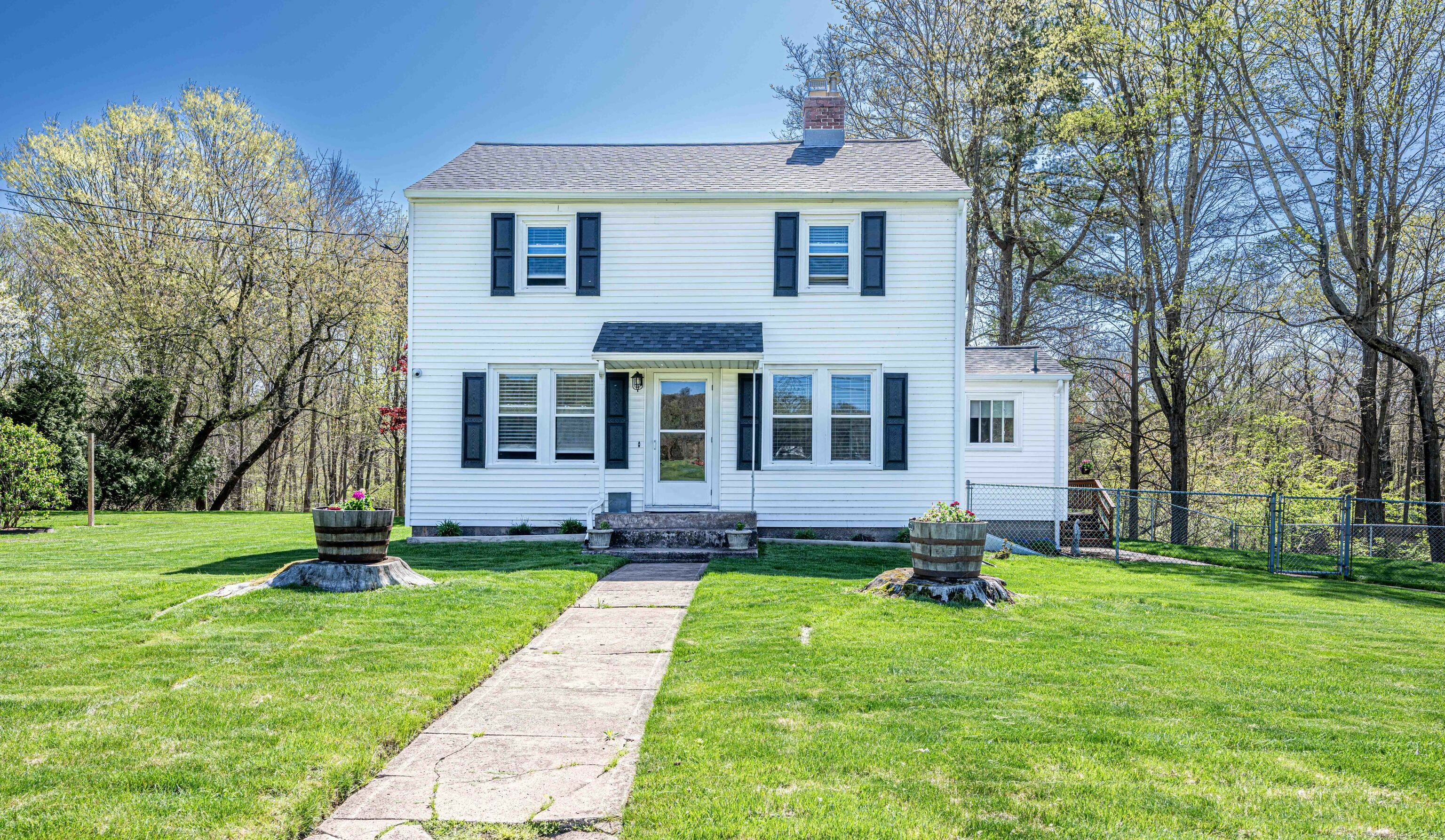 Property Photo: 929 Totoket Road CT 06472