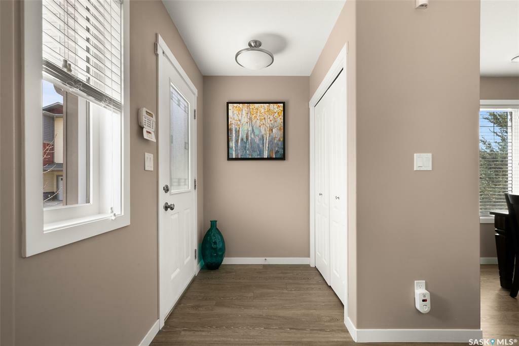 Property Photo: 3440 Avonhurst Drive 401 SK S4R 2E1