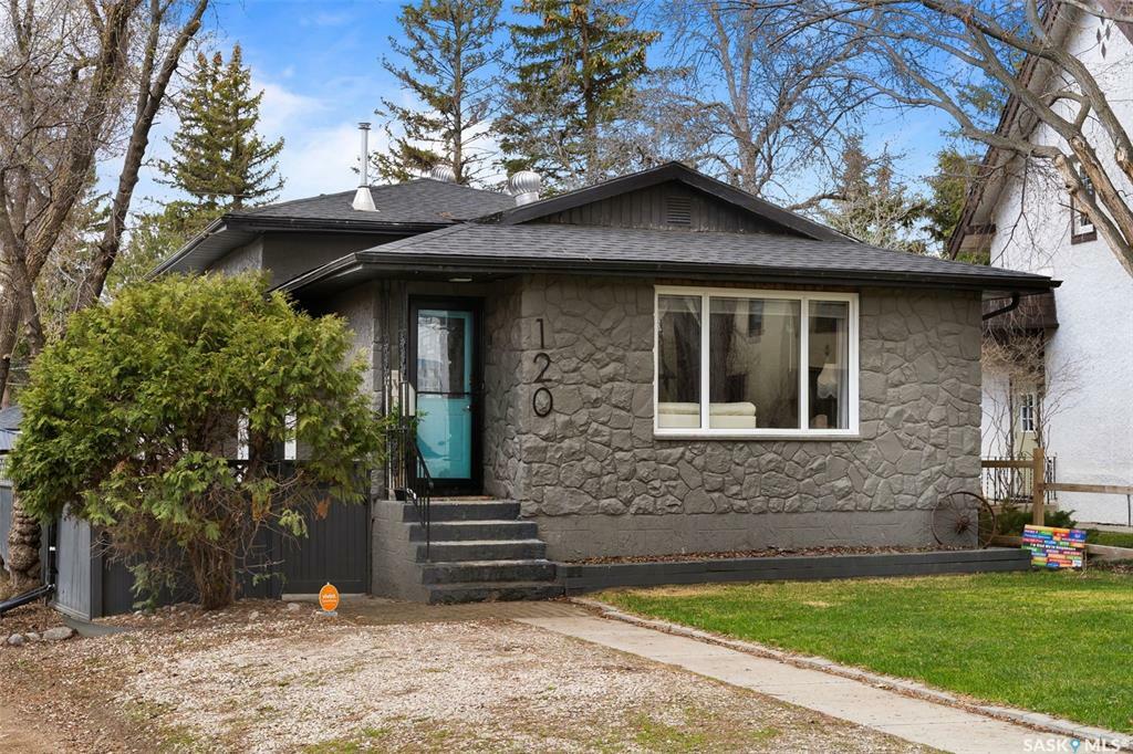 Property Photo: 120 Connaught Crescent SK S4T 6M9