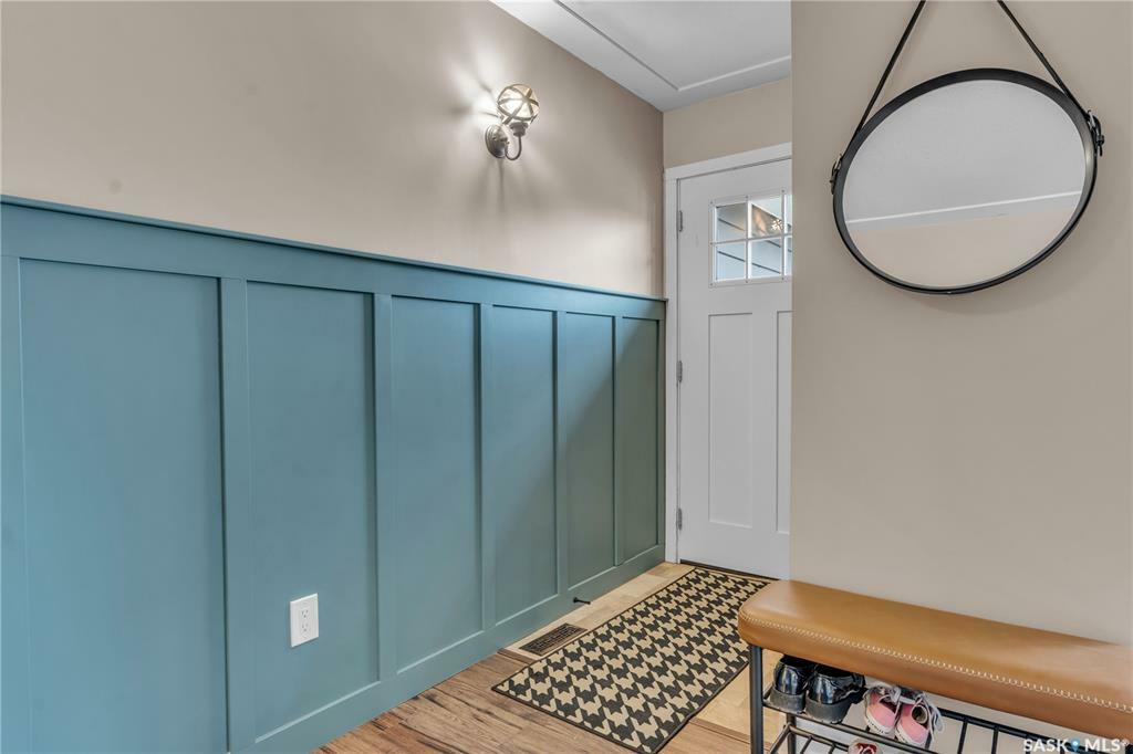 Property Photo: 7 Low Place SK S4R 5X1