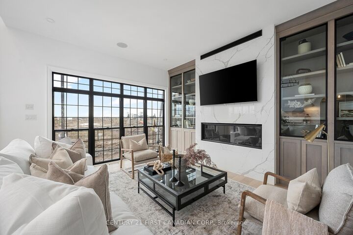 Property Photo:  204 Foxborough Place  ON N0M 2P0 