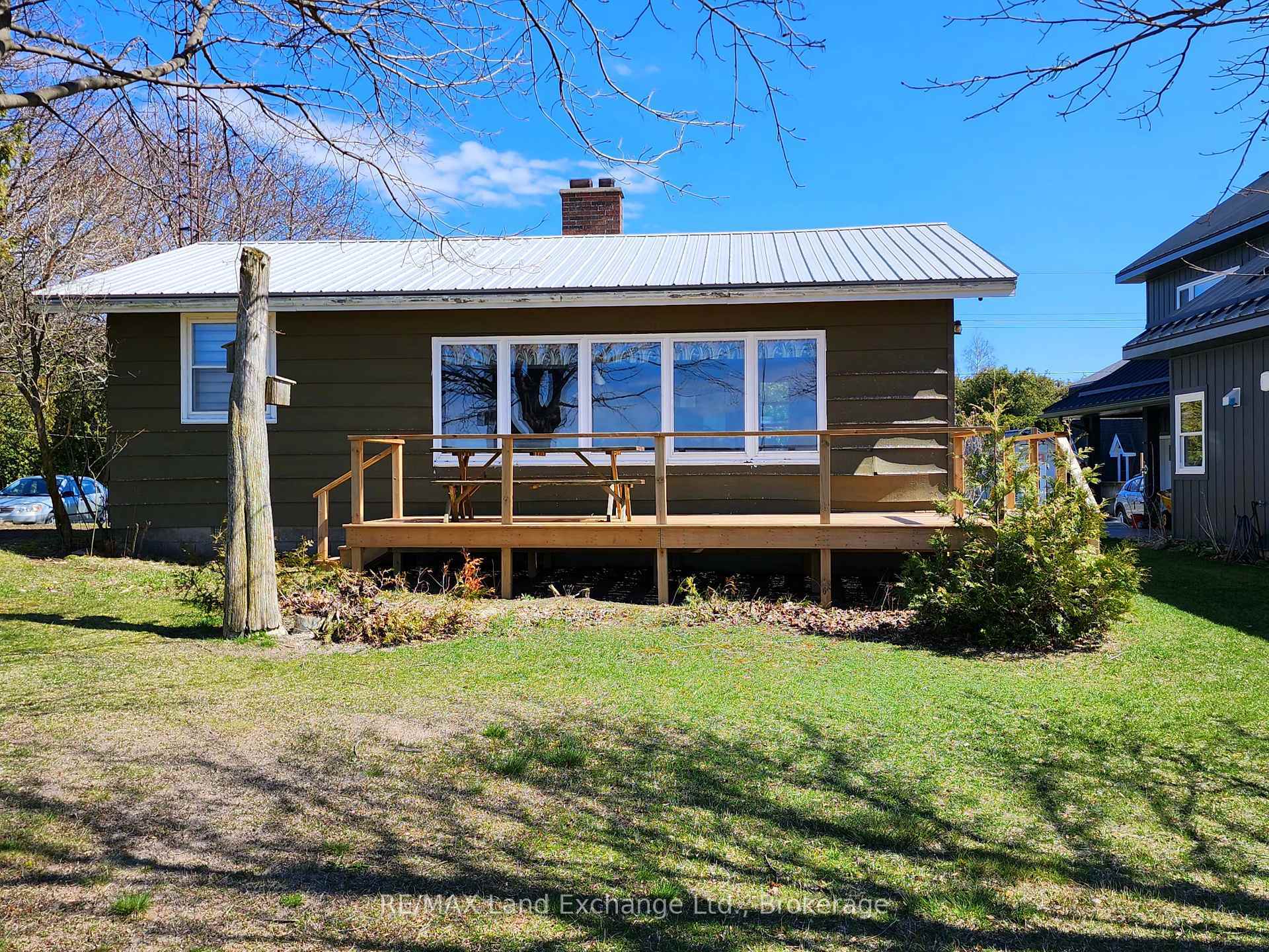 805 Leonard Court  Huron-Kinloss ON N2Z 2X3 photo