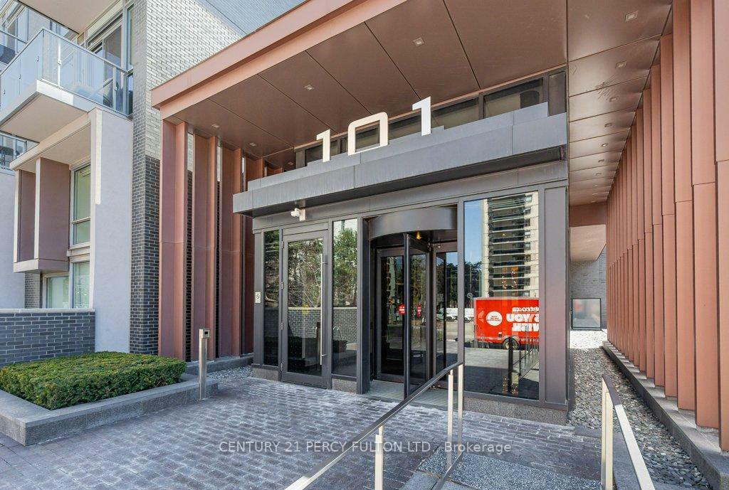 Property Photo: 101 Erskine Avenue Ph10 ON M4P 1Y5