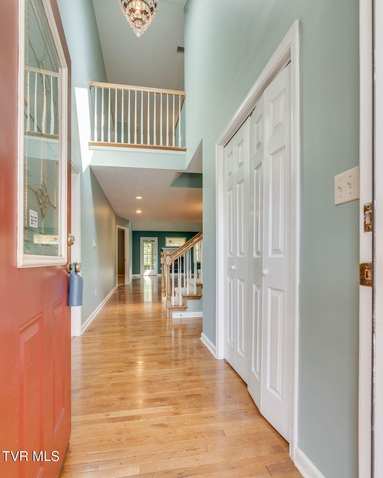 Property Photo: 610 Willowcrest Place TN 37660