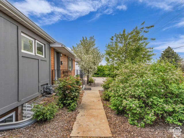 Property Photo:  3133 S 2700 E  UT 84109 