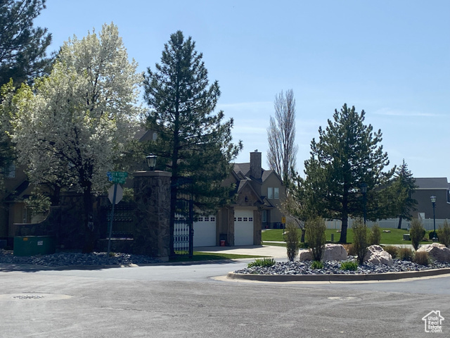 Property Photo:  948 Shetland Ln 17  UT 84025 