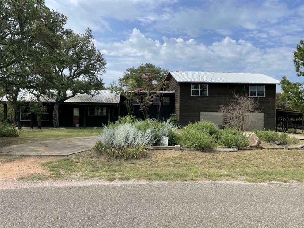 Property Photo: 401 County Road 128 TX 78611