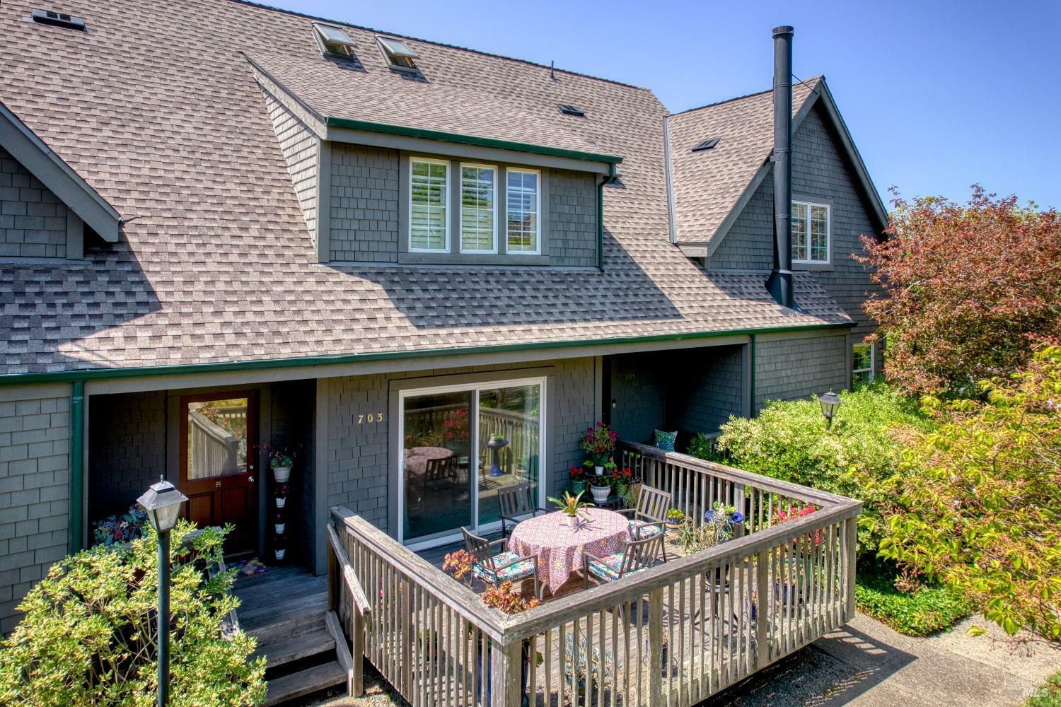 703 Miller Avenue  Mill Valley CA 94941 photo