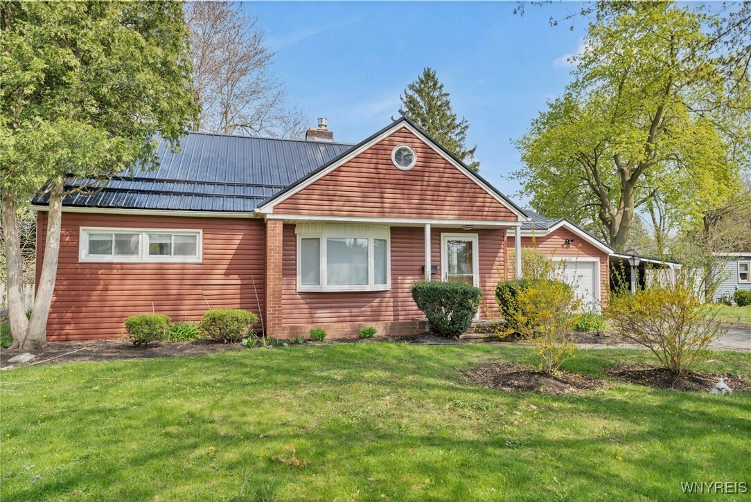 Property Photo: 4115 Trailing Drive NY 14221
