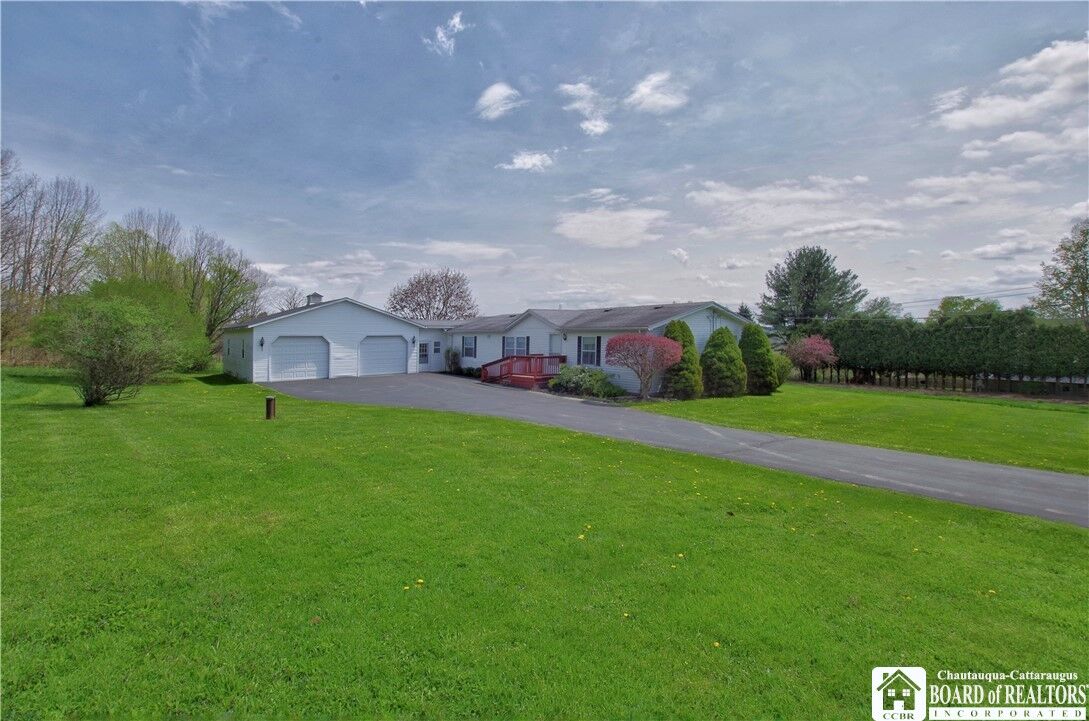 Property Photo:  1596 Manchester Road  NY 14701 