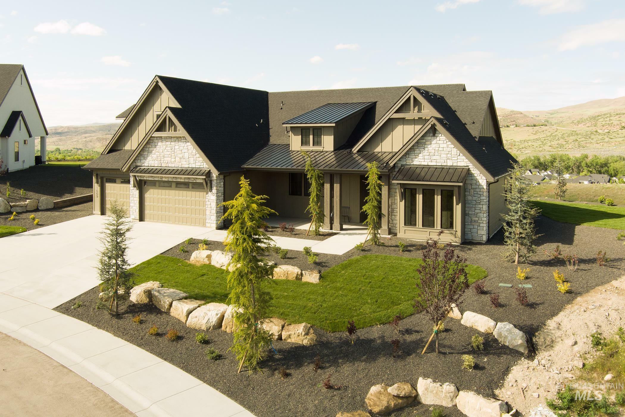 Property Photo: 11669 N 17th Way ID 83714