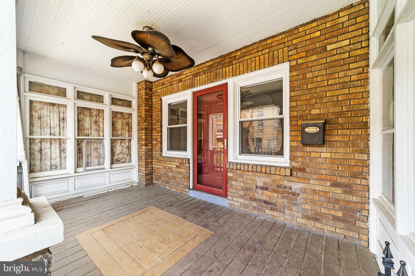 Property Photo: 871 N 22nd Street PA 19130