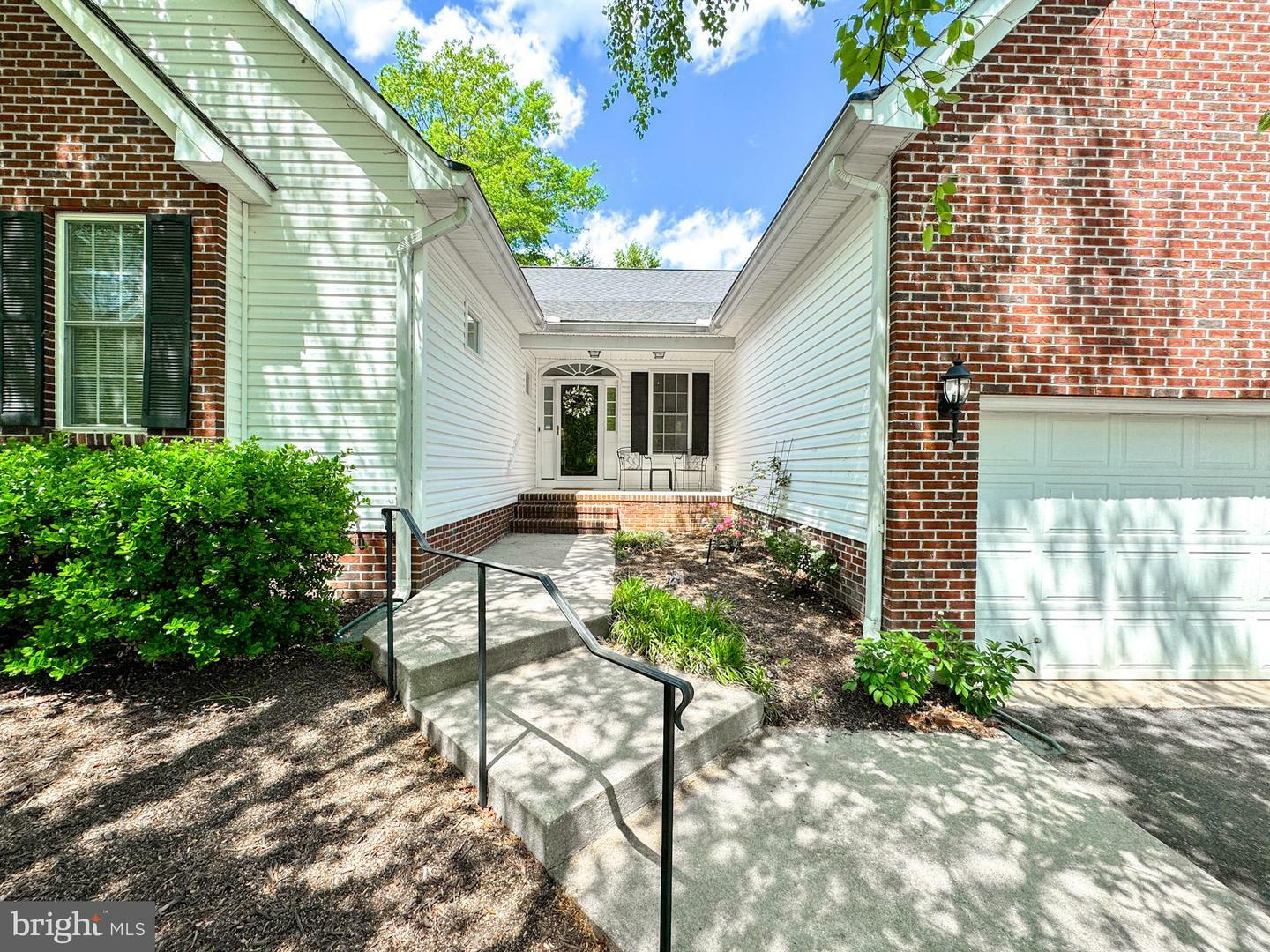 Property Photo: 1009 Cadmus Drive VA 22401