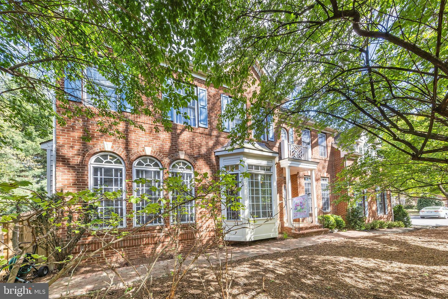 Property Photo: 2155 Harithy Drive VA 22027