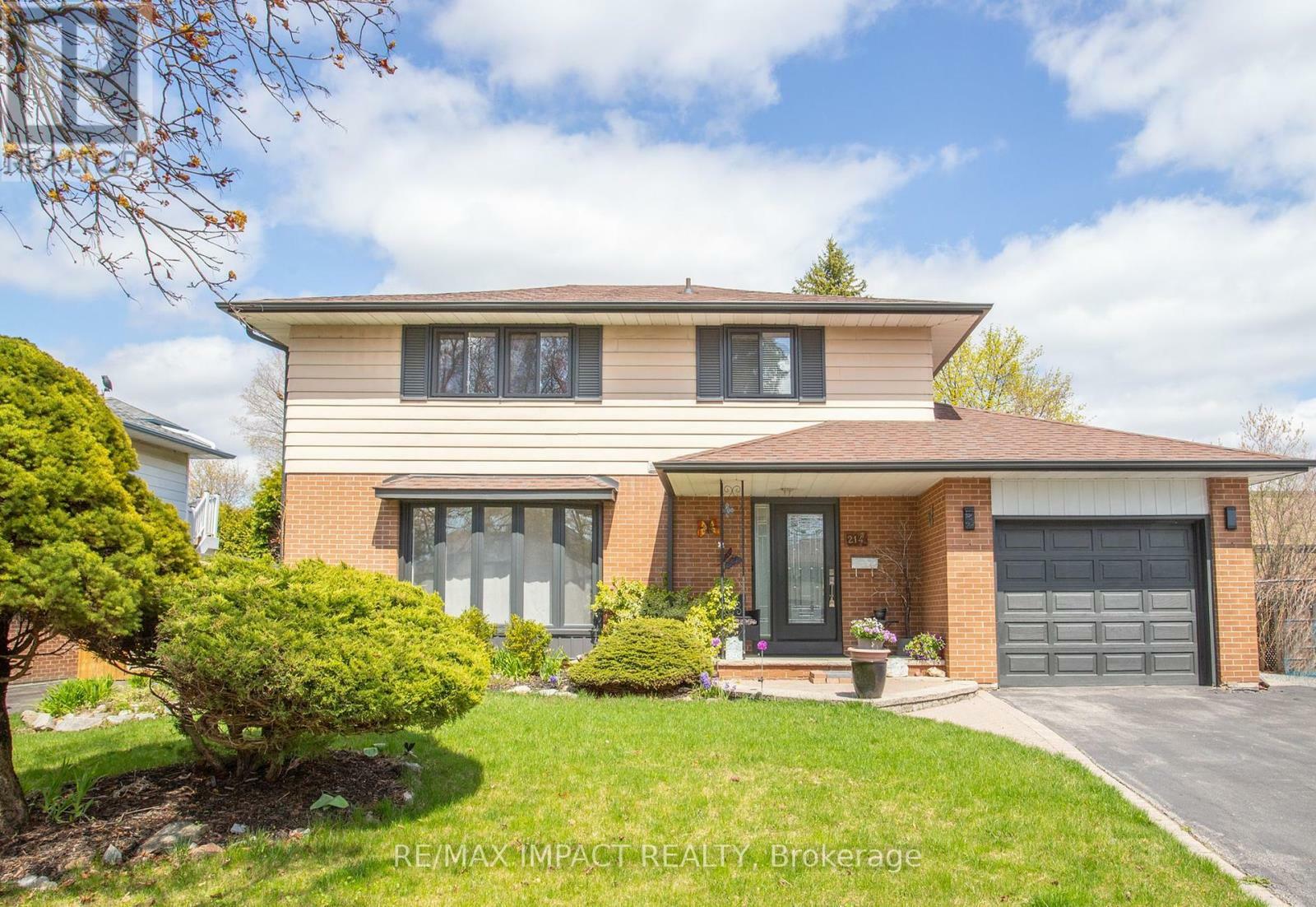 Property Photo: 214 Marigold Avenue ON L1G 3G3