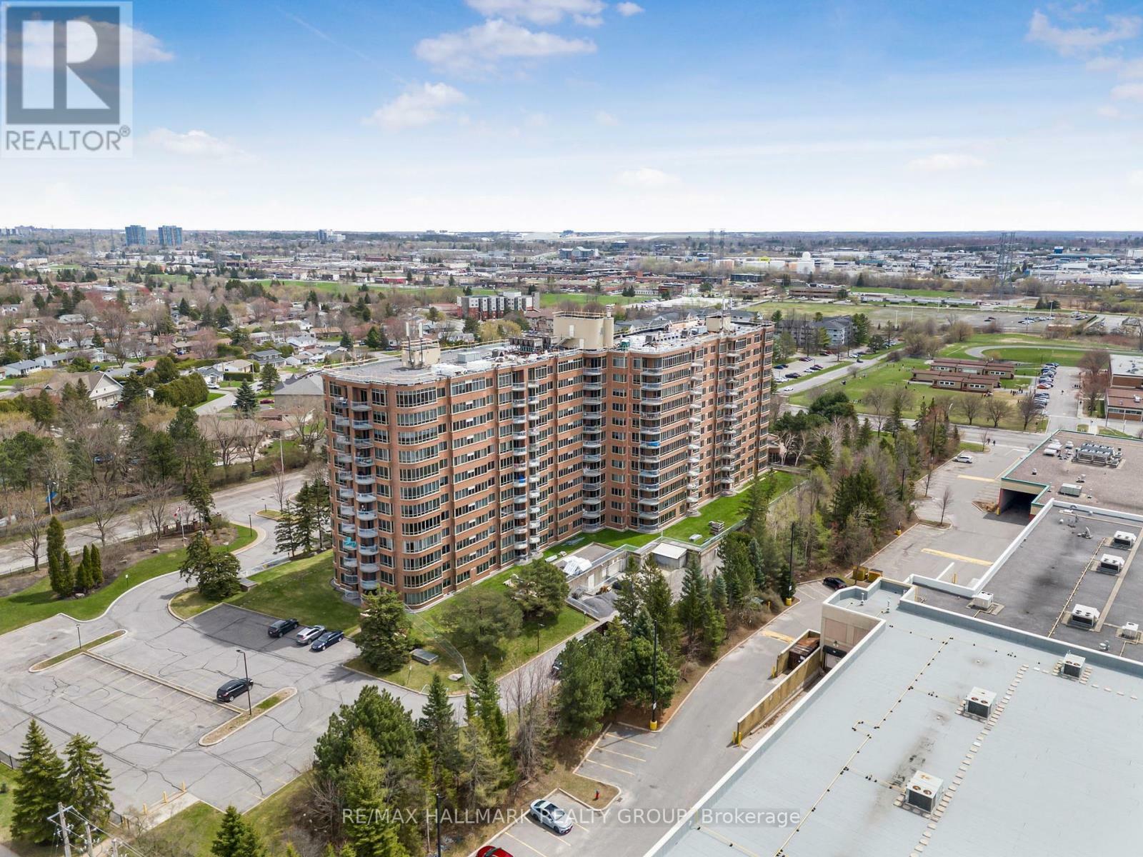 Property Photo:  100 Grant Carman Drive 1109  ON K2E 8B8 