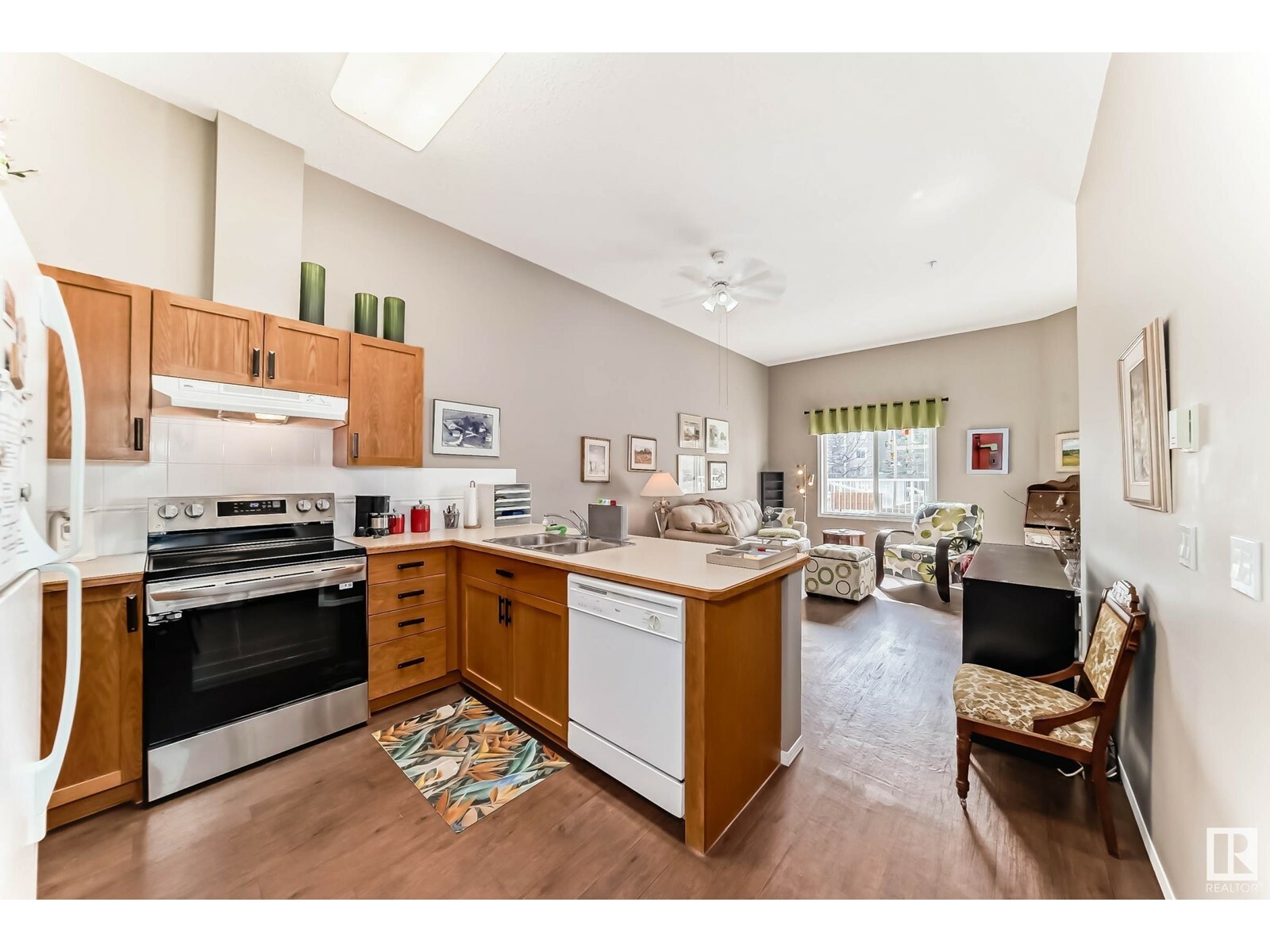 Photo de la propriété: #134 78 McKenney Av AB T8N 1L9