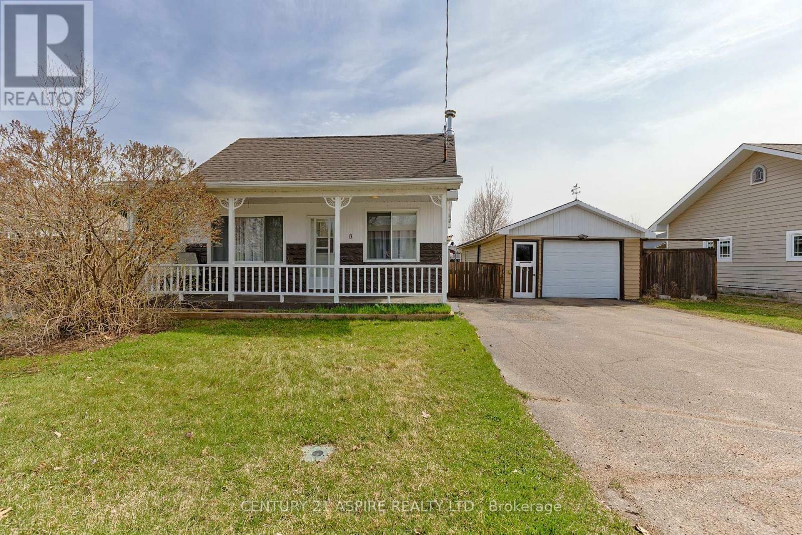 Property Photo: 8 Ethel Street ON K8H 2B8