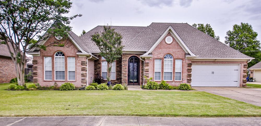 Property Photo:  1401 Brentwood Drive  AR 72301 