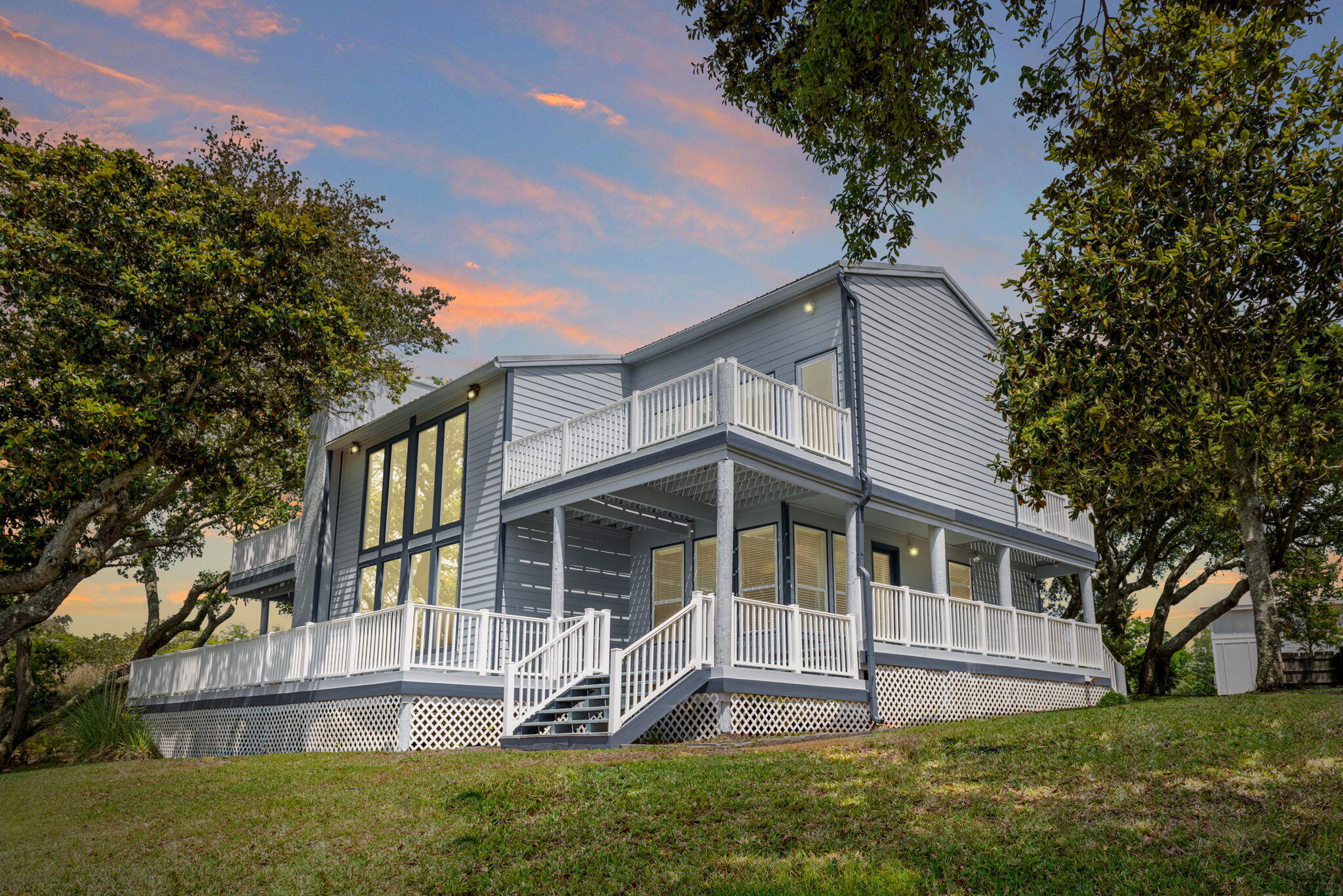 Property Photo: 2062 Blue View Court FL 32566