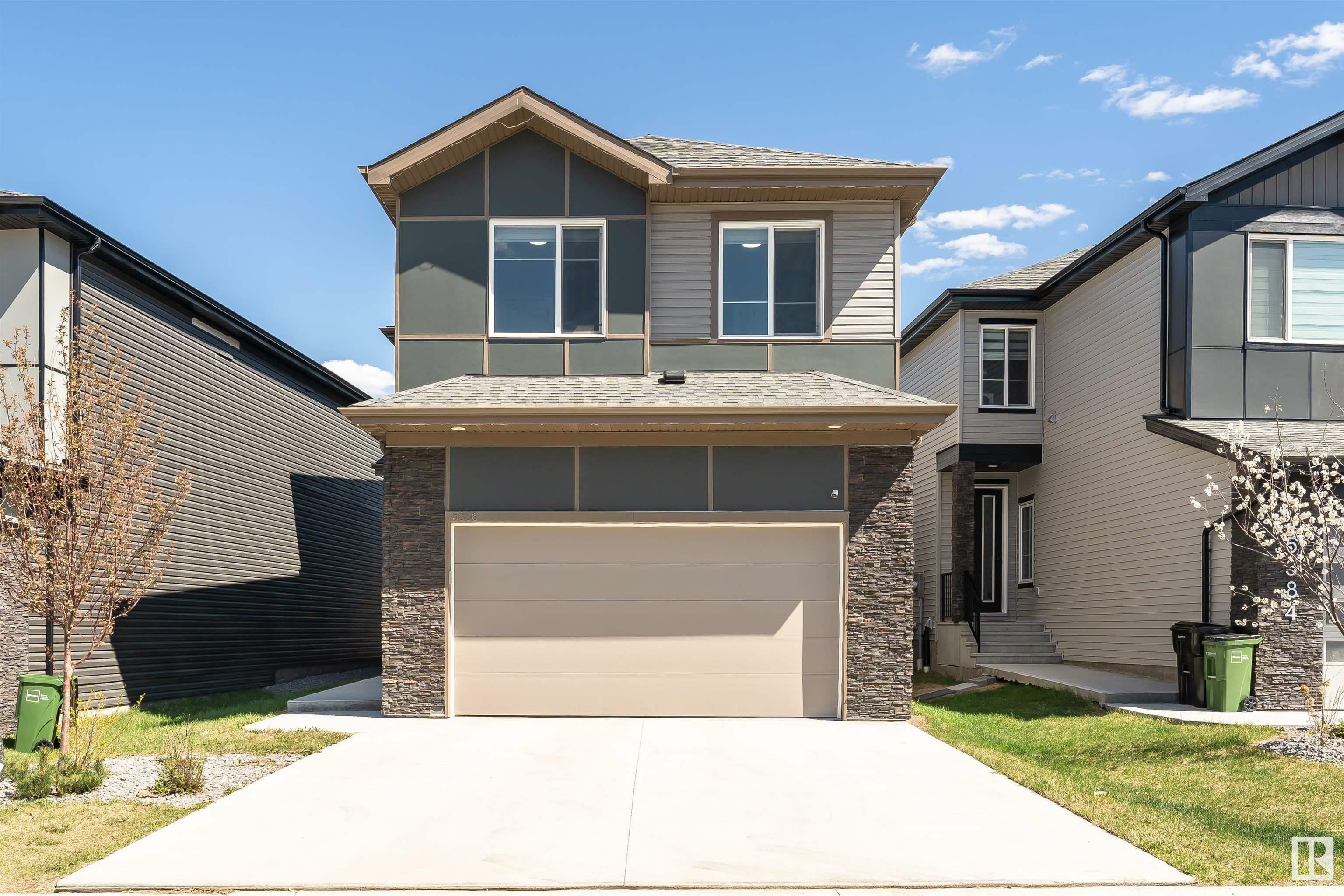 Photo de la propriété: 5386 Kimball Place SW AB T6W 5E5