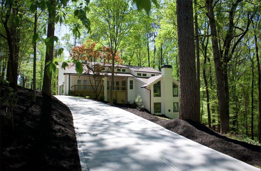 Property Photo: 3820 Fox Creek Court GA 30062