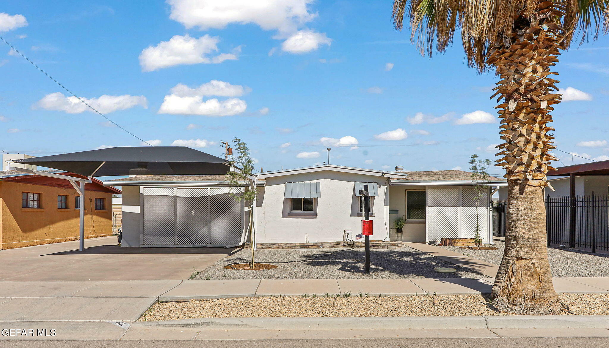 Property Photo: 412 Encino Drive TX 79905