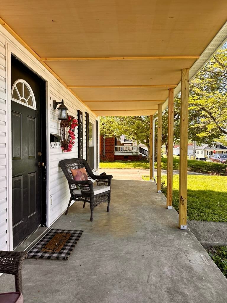 Property Photo: 2816 Main St KY 41101