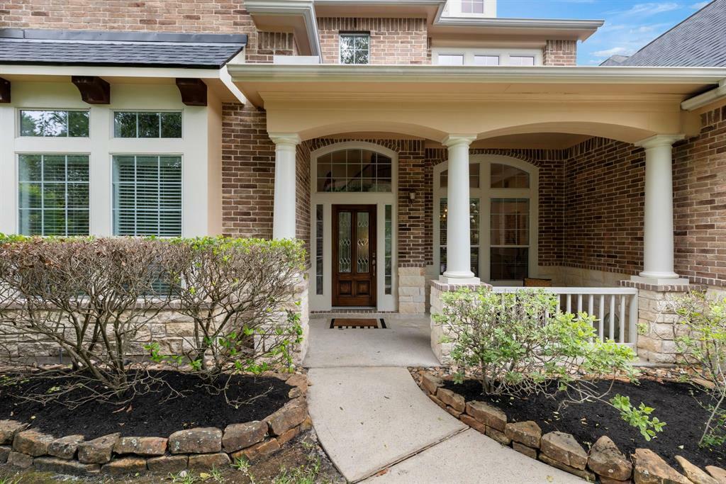 Property Photo: 27 Caulfield Court TX 77382