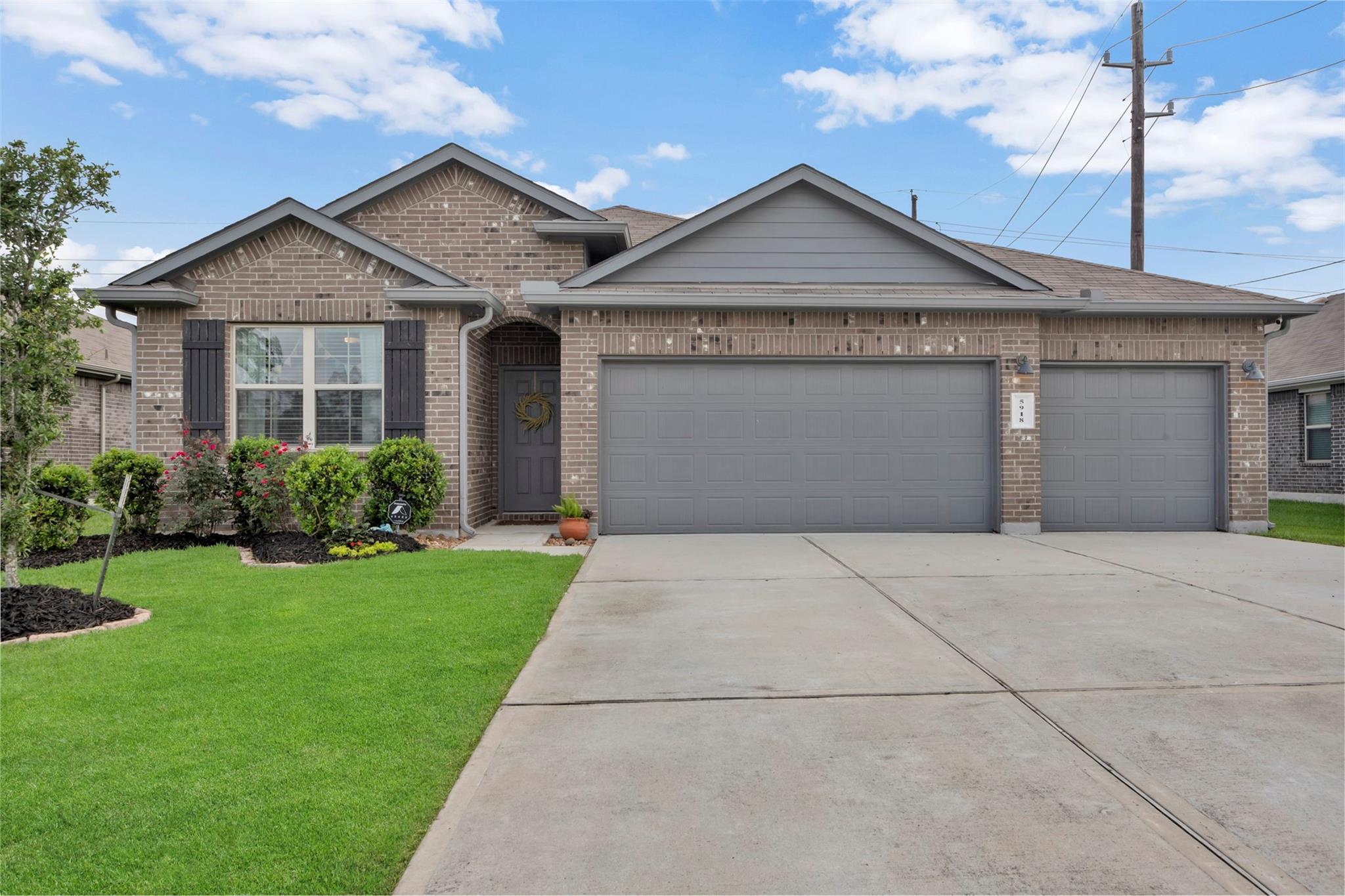 Property Photo:  5918 Dovershire Bluff Way  TX 77389 